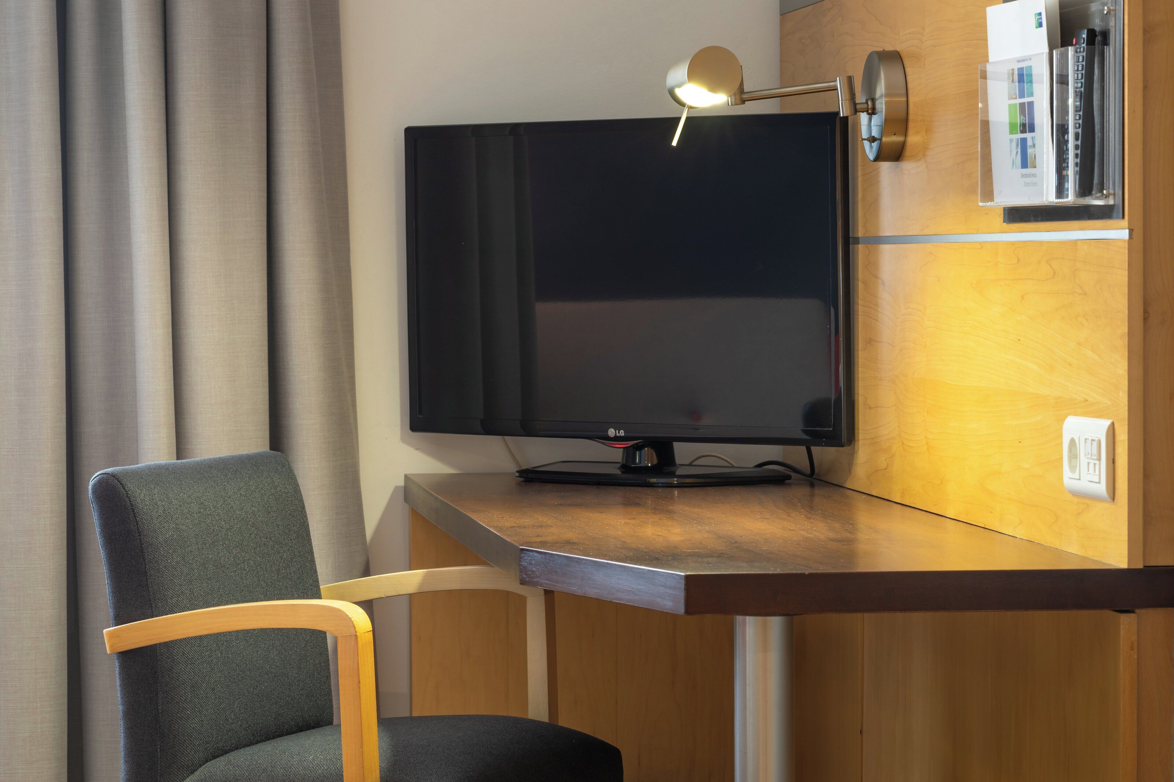 Standard Room, 1 Double Bed with Sofa bed | Room amenity