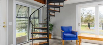 Captains Quarters Motel & Conference Center