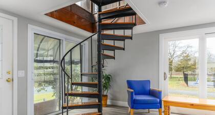 Captains Quarters Motel & Conference Center