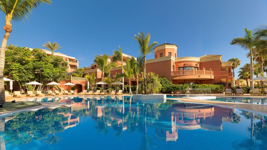1881 Tenerife Madrigueras Golf Hotel