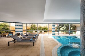 Indoor spa tub - Grande Real Santa Eulalia Resort (Albufeira)