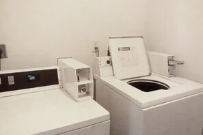 Laundry - The Tombstone Motel (Tombstone)