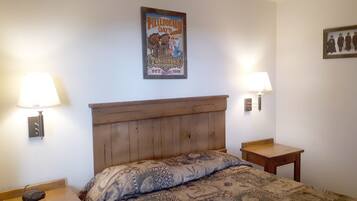 熨斗/熨衣板、網路服務、床單