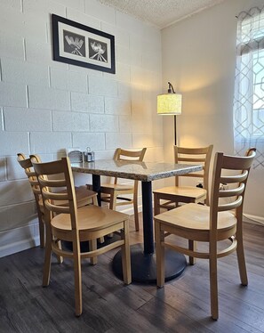 Free daily buffet breakfast