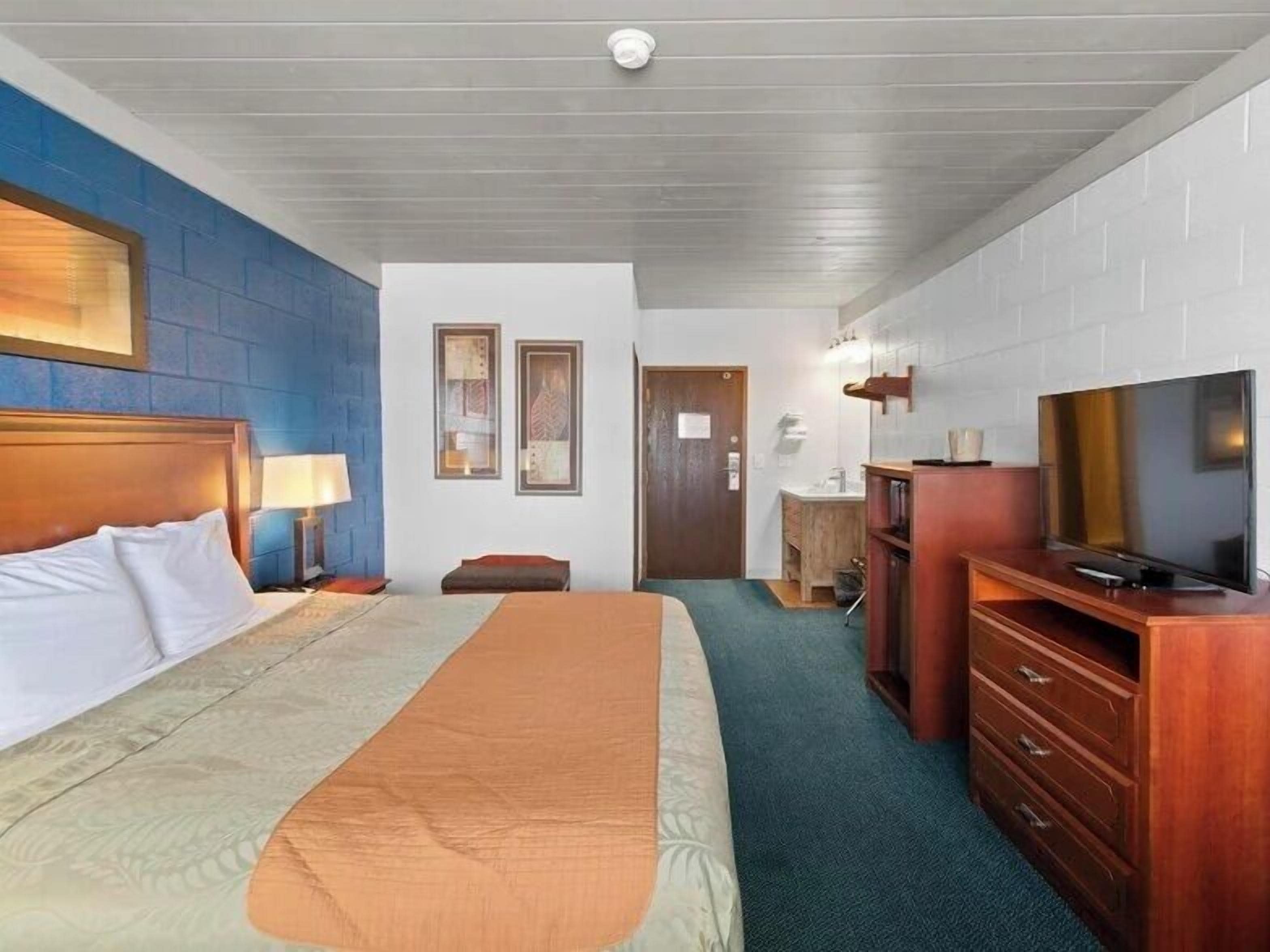 华丽客房 | 办公桌、笔记本电脑工作区、遮光窗帘、隔音