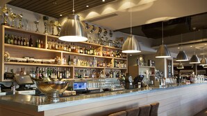 Bar (en la propiedad)