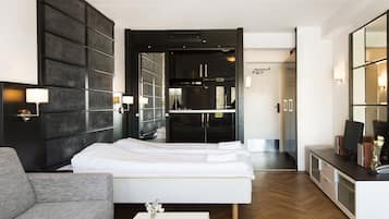 Double Room Plus Economy | Colchones con acolchado adicional y wifi gratis