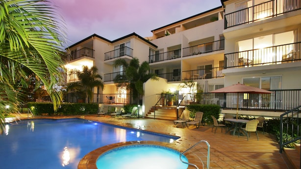 Unclassified image, 1 of 29, button - Sunset Island Resort (Surfers Paradise)