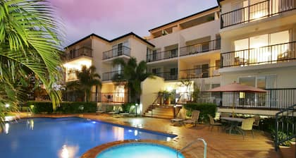 Sunset Island Resort