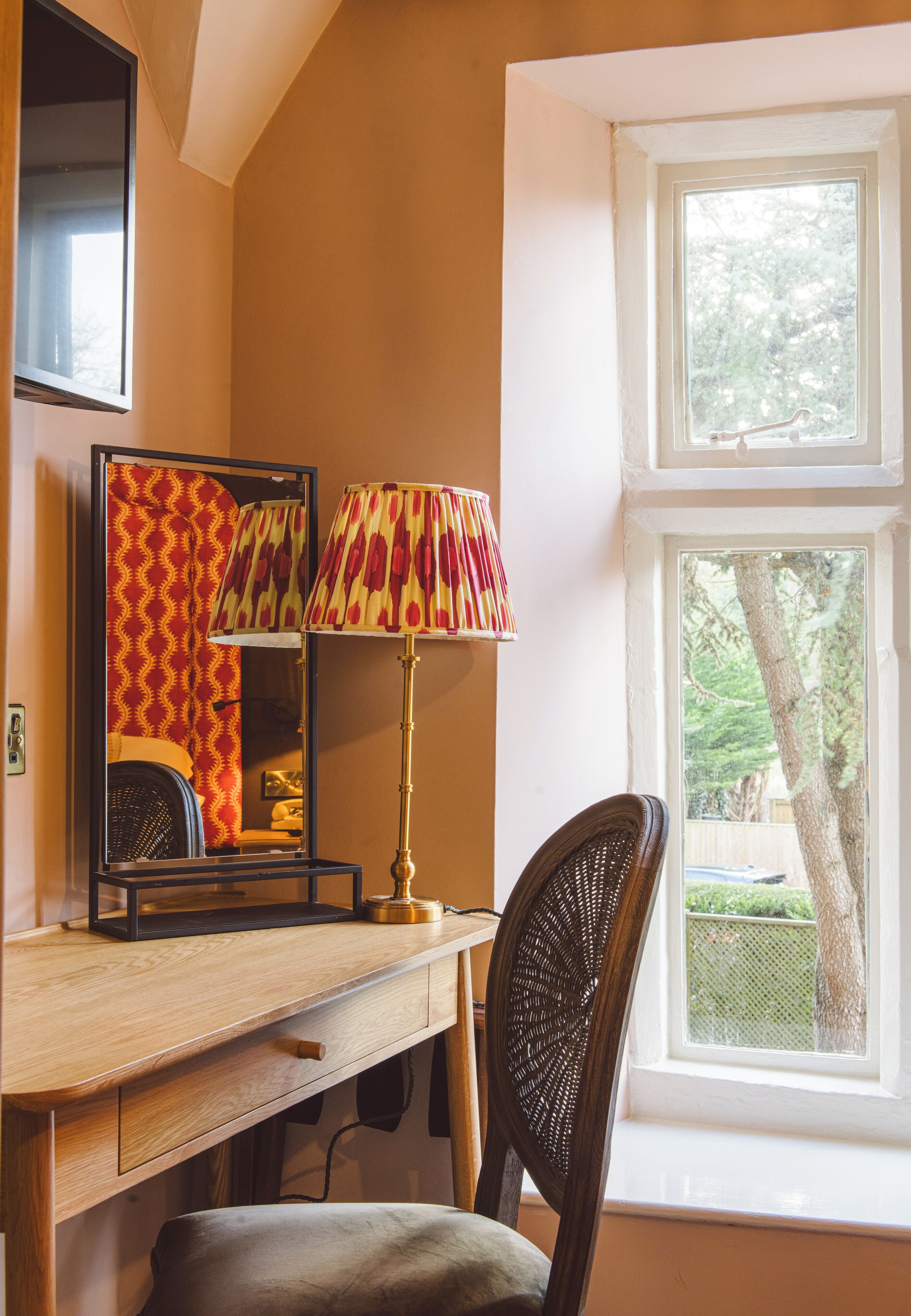 bewick cottage | 1 bedroom, premium bedding, in-room safe, individually decorated