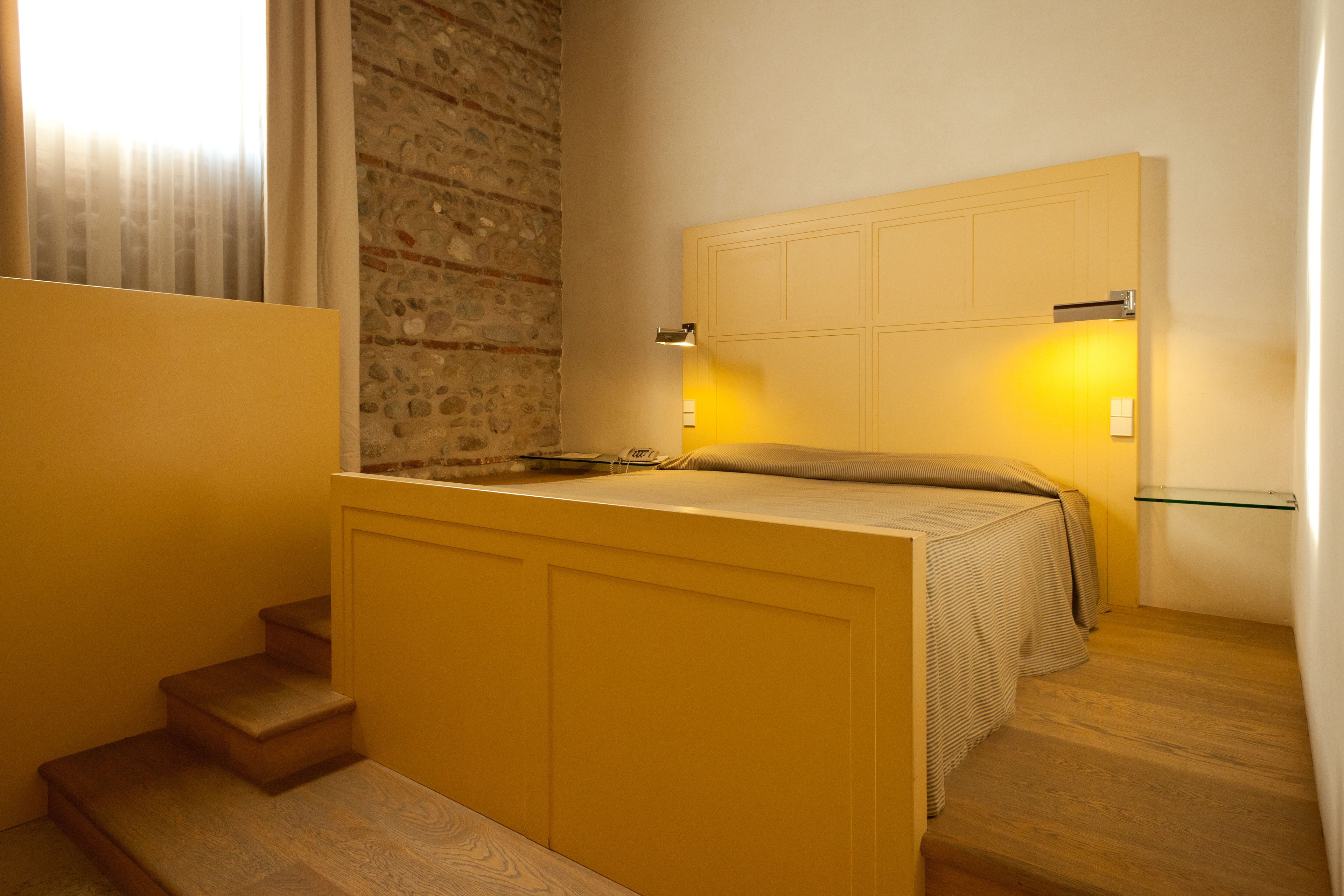 1 bedroom, premium bedding, minibar, in-room safe