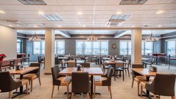 Komplett frokost er inkludert hver dag