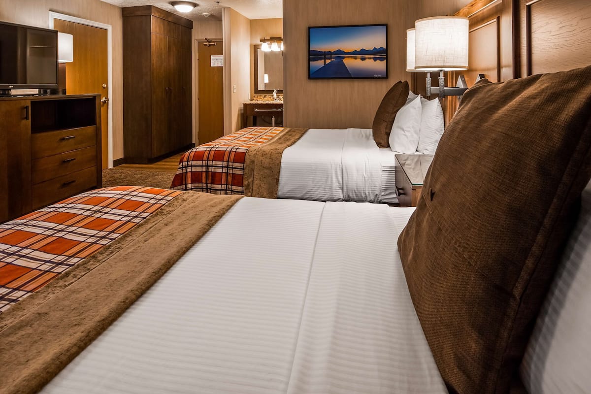 1 bedroom, premium bedding, pillow-top beds, in-room safe