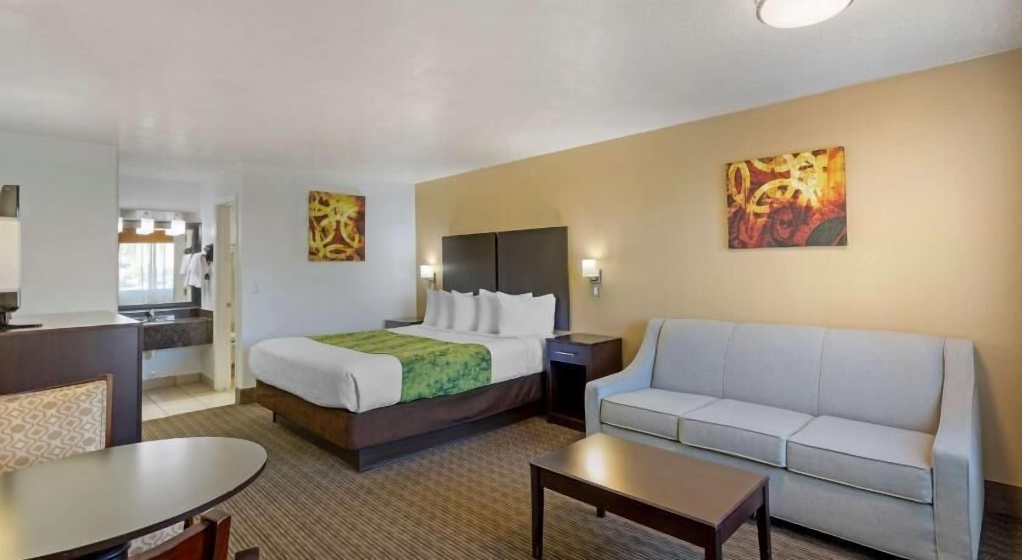 Pillowtop beds, in-room safe, blackout drapes, iron/ironing board