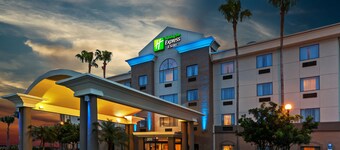 Holiday Inn Express Hotel & Suites Pharr by IHG
