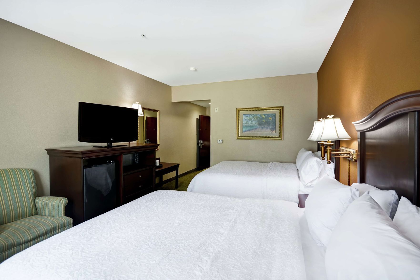 1 bedroom, iron/ironing board, cots/infant beds, WiFi