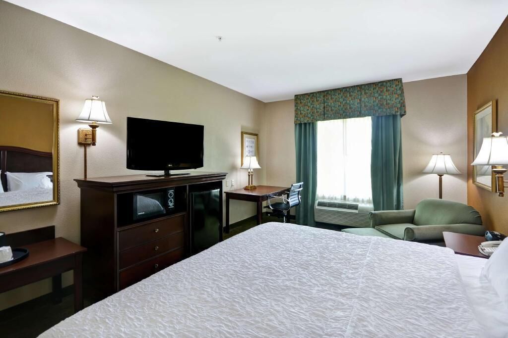 1 bedroom, iron/ironing board, cots/infant beds, WiFi