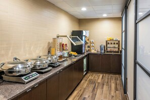 Desayuno completo gratuito