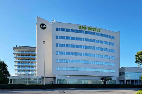 Exterior - B&B Hotel Cuneo Cristal (Cuneo)