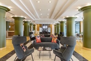 Lobby - B&B Hotel Cuneo Cristal (Cuneo)