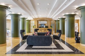 Lobby - B&B Hotel Cuneo Cristal (Cuneo)