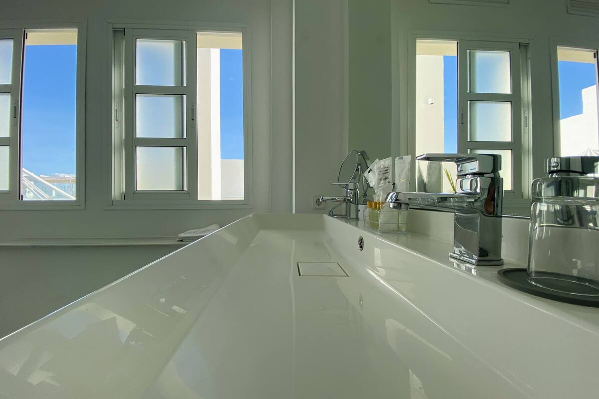 superior double room, 1 queen bed, terrace | bathroom | shower, free toiletries, hair dryer, towels