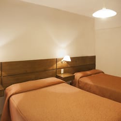 Twin Room | 1 bedroom, premium bedding, down comforters, pillowtop beds