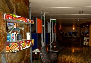 Lobby - Nutibara Hotel (Mendoza)