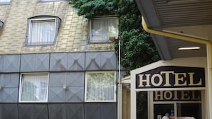 Unclassified image, 4 of 31, button - FF&E City Hotel Saarbrücken (Saarbrücken)