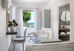 Premium Open Plan Suite | Ground Floor or Upper Level | Cadar kapas Mesir, peralatan tempat tidur premium, gebar bulu kapas 