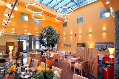 Bar (on property). ibis Wien City