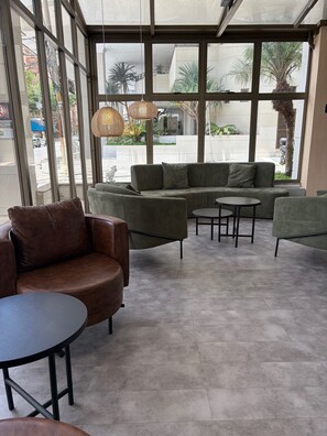 Frokost, lunsj og middag serveres, brasilianske retter