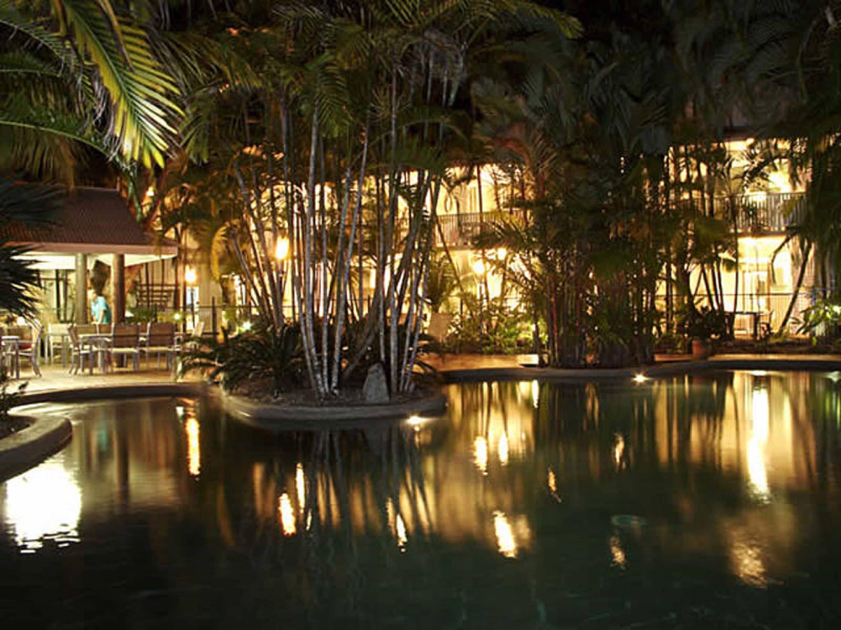 Outdoor pool, open 8:00 AM to 10:00 PM, sun loungers