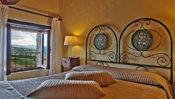 Standard Double Room, Hill View | Hypo-allergenic bedding, desk, cots/infant beds, free WiFi