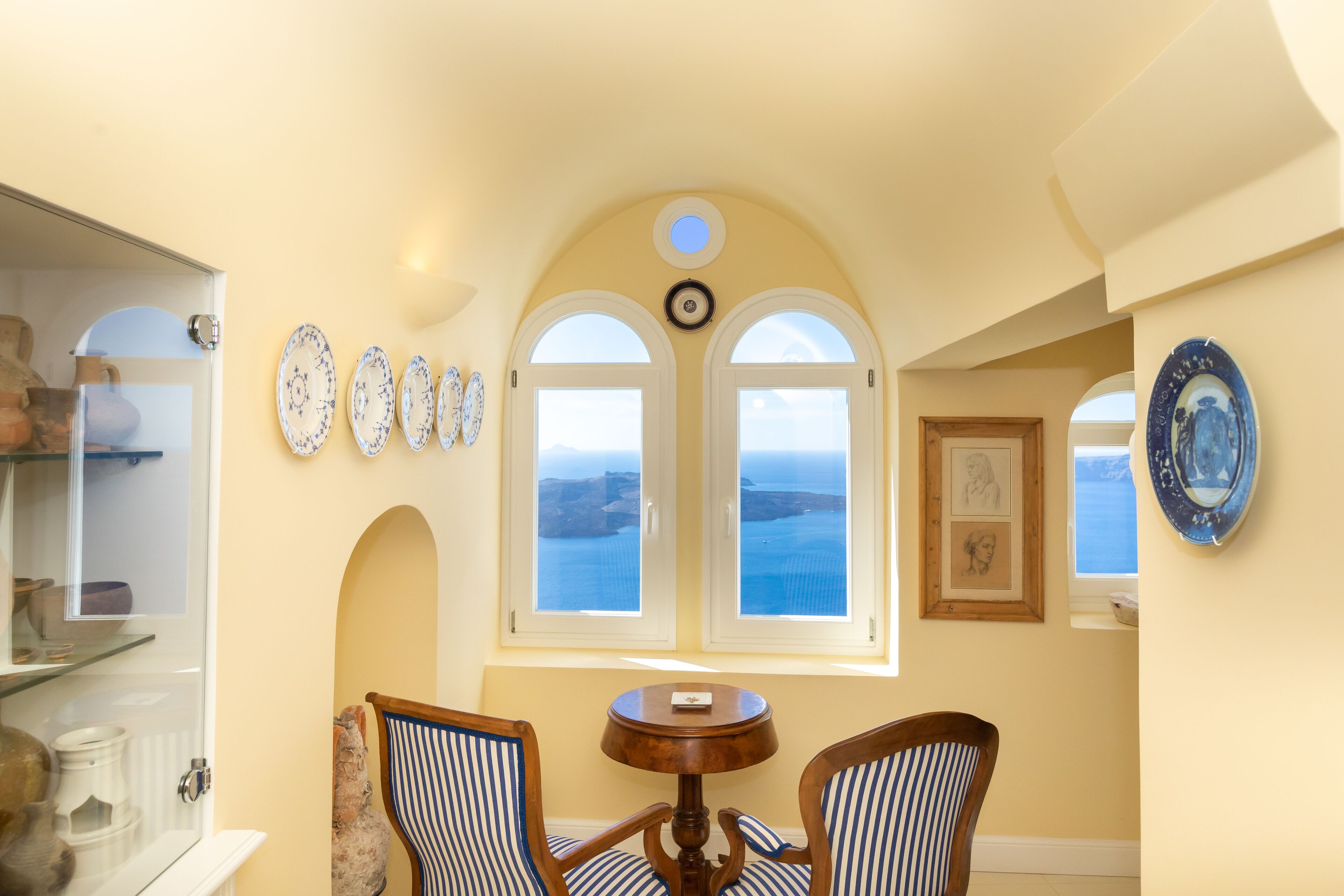 suite (porcelain) | view from room