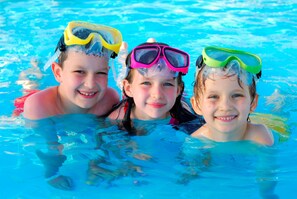 Indoor pool, 2 outdoor pools, open 8:00 AM to 10:00 PM, pool umbrellas - Ocean Park Inn (Eastham)