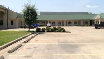 Free self parking