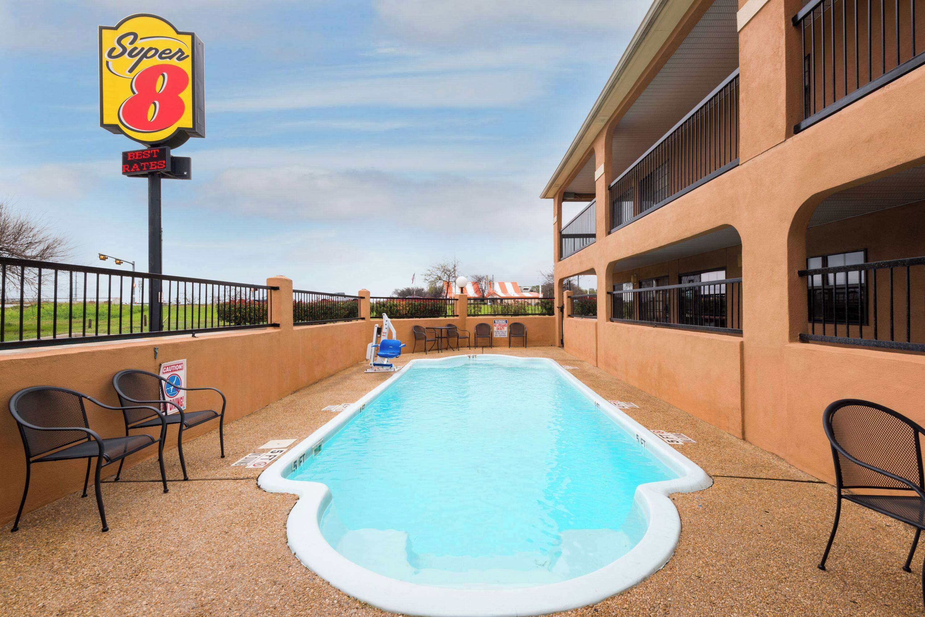 Foto - Super 8 by Wyndham San Antonio/Riverwalk Area