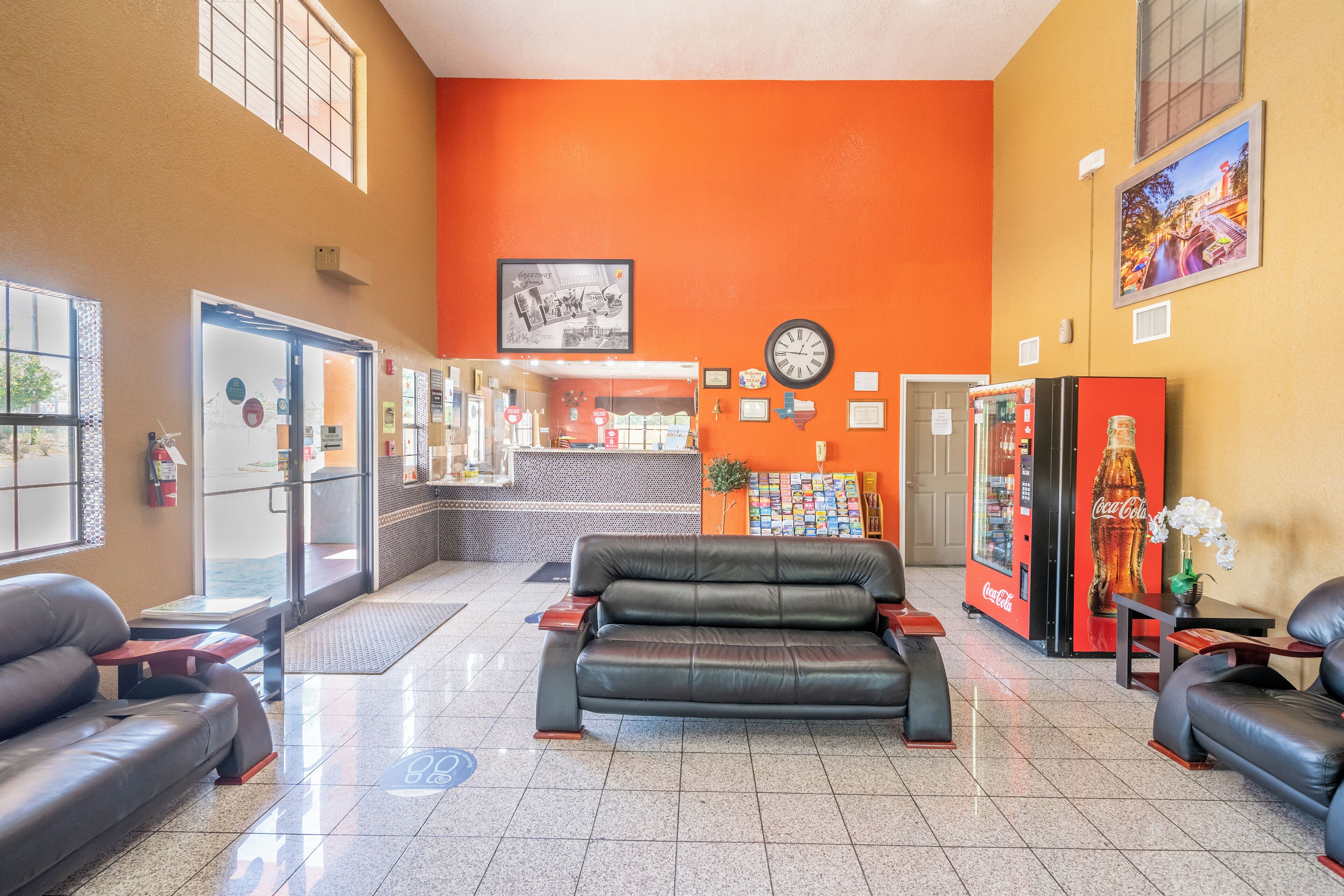 Foto - Super 8 by Wyndham San Antonio/Riverwalk Area