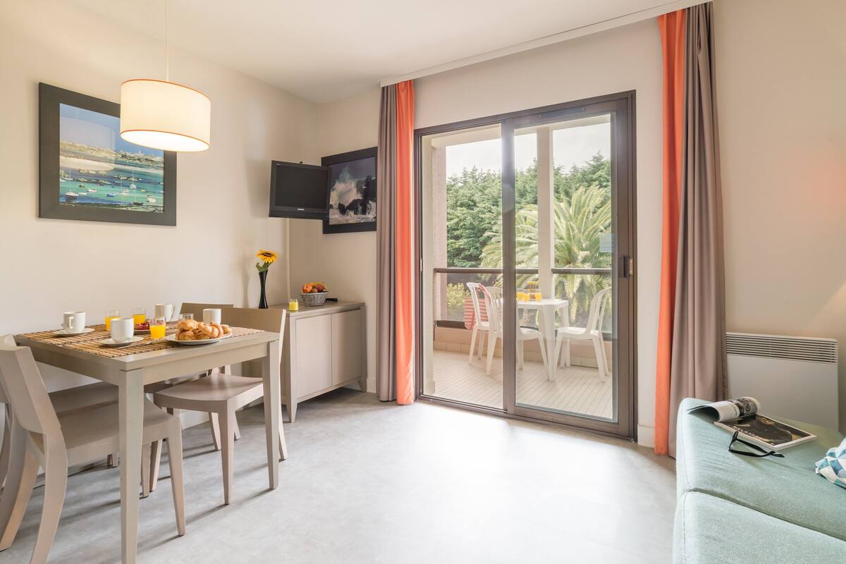 Studio 4 personnes - 1 coin nuit - Terrasse ou balcon | View from room