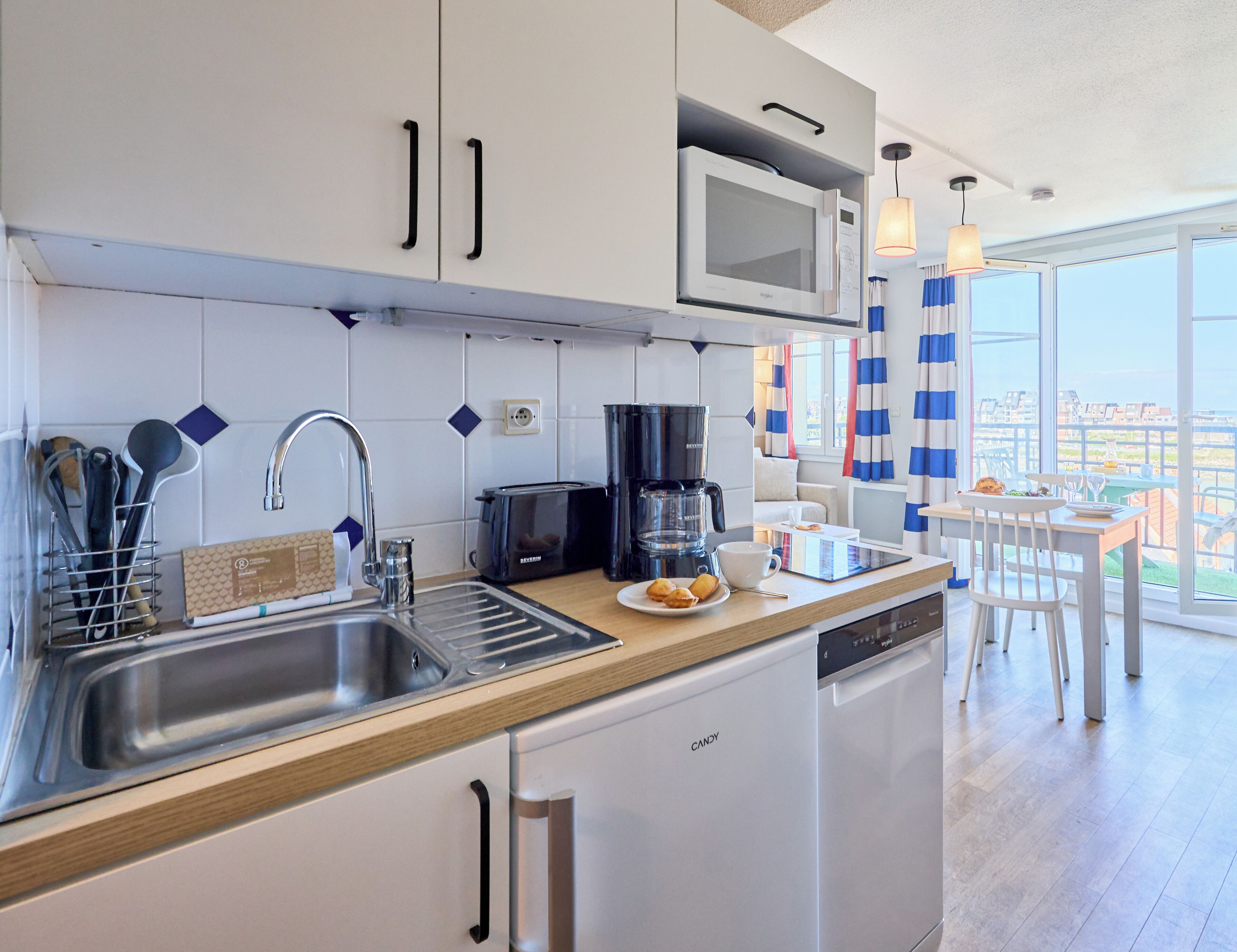 Studio 2 people - Renovated | Private kitchenette