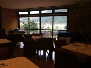 Dining - Hotel Gattapone (Spoleto)