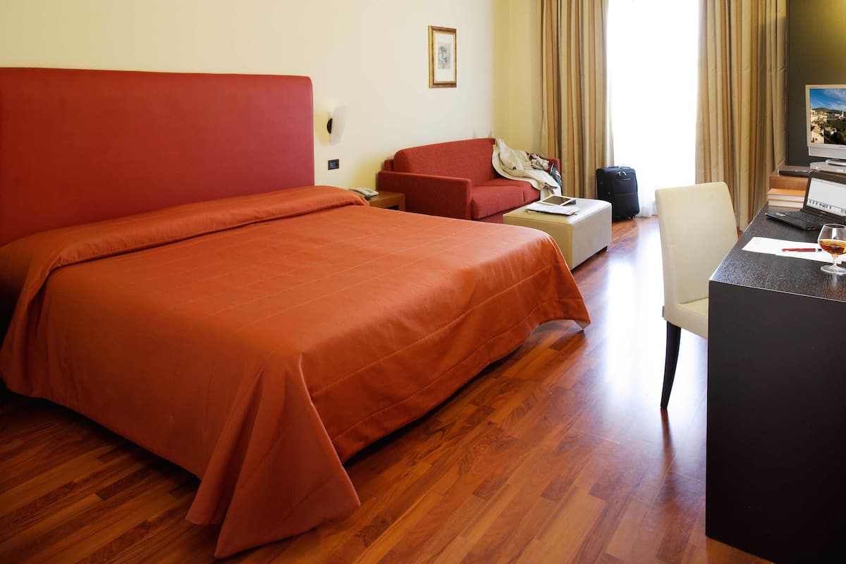 in-room safe, desk, blackout curtains, soundproofing