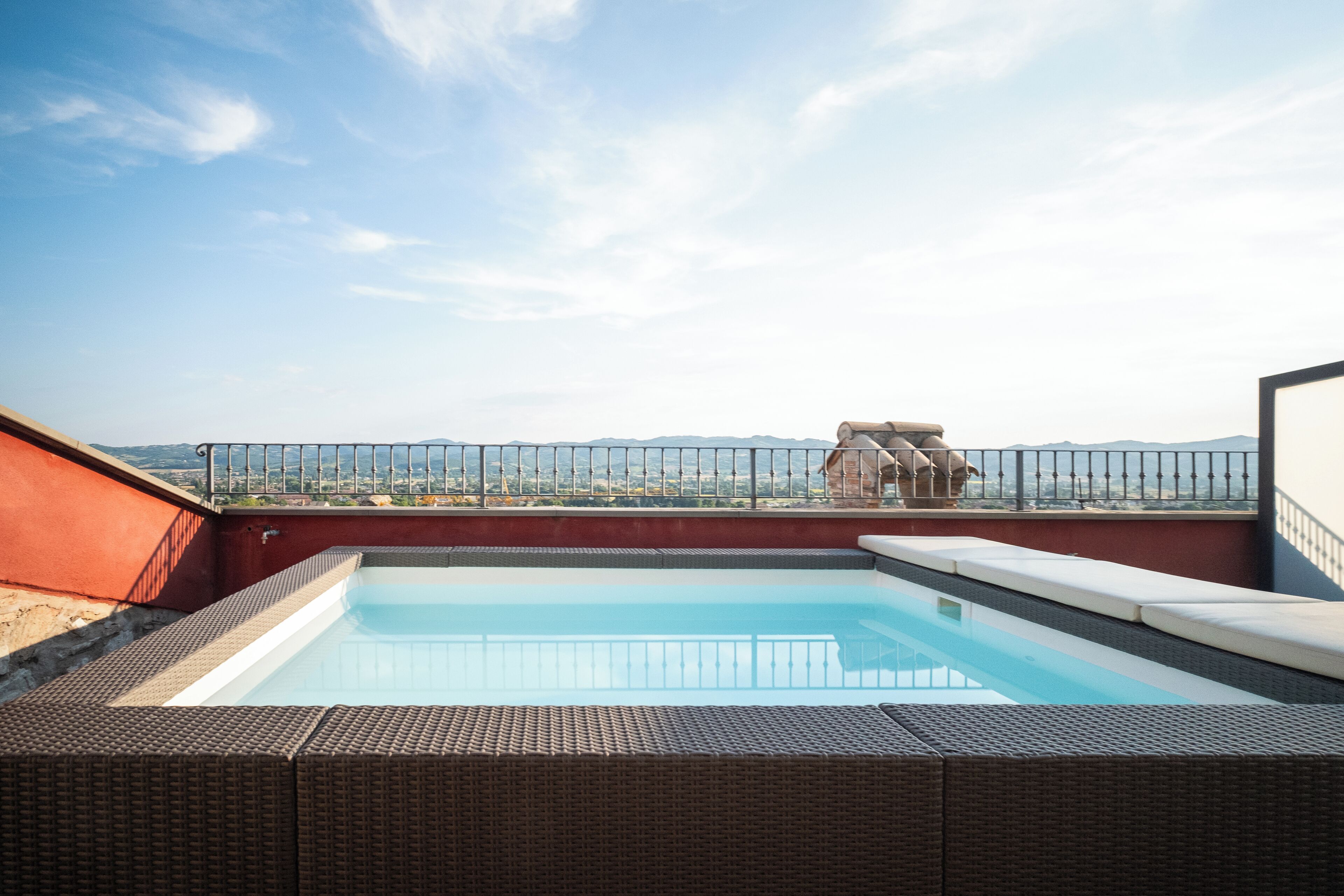 junior studio suite | in-room safe, desk, free wifi