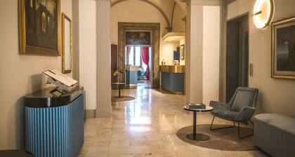 Hotel Bosone Palace