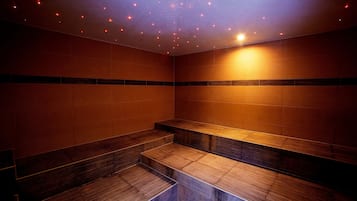 Behandlungsräume für Paare, Sauna, Whirlpool, Dampfbad