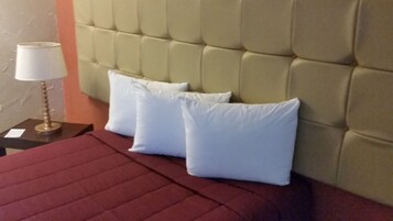 Standard Room, 1 Queen Bed (Cruise Only)