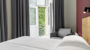 Comfort Double or Twin room | Minibar, desk, laptop workspace, blackout drapes - Rija Old Town Hotel (Tallinn)