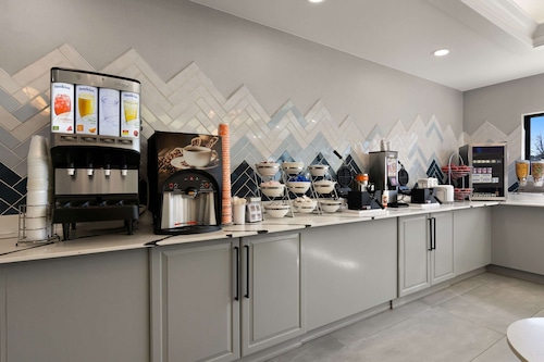 Comfort Inn & Suites Ashland – Richmond North