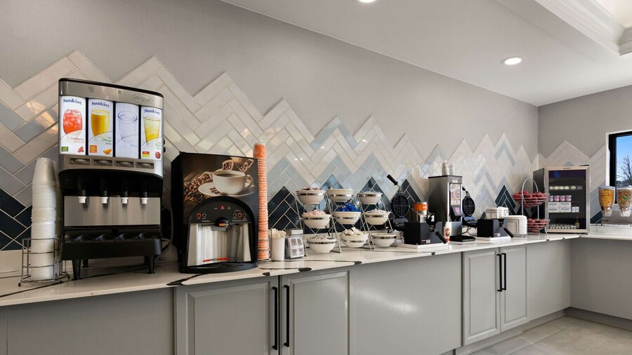 Comfort Inn & Suites Ashland – Richmond North